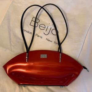 Beijo Classic Red patent bag